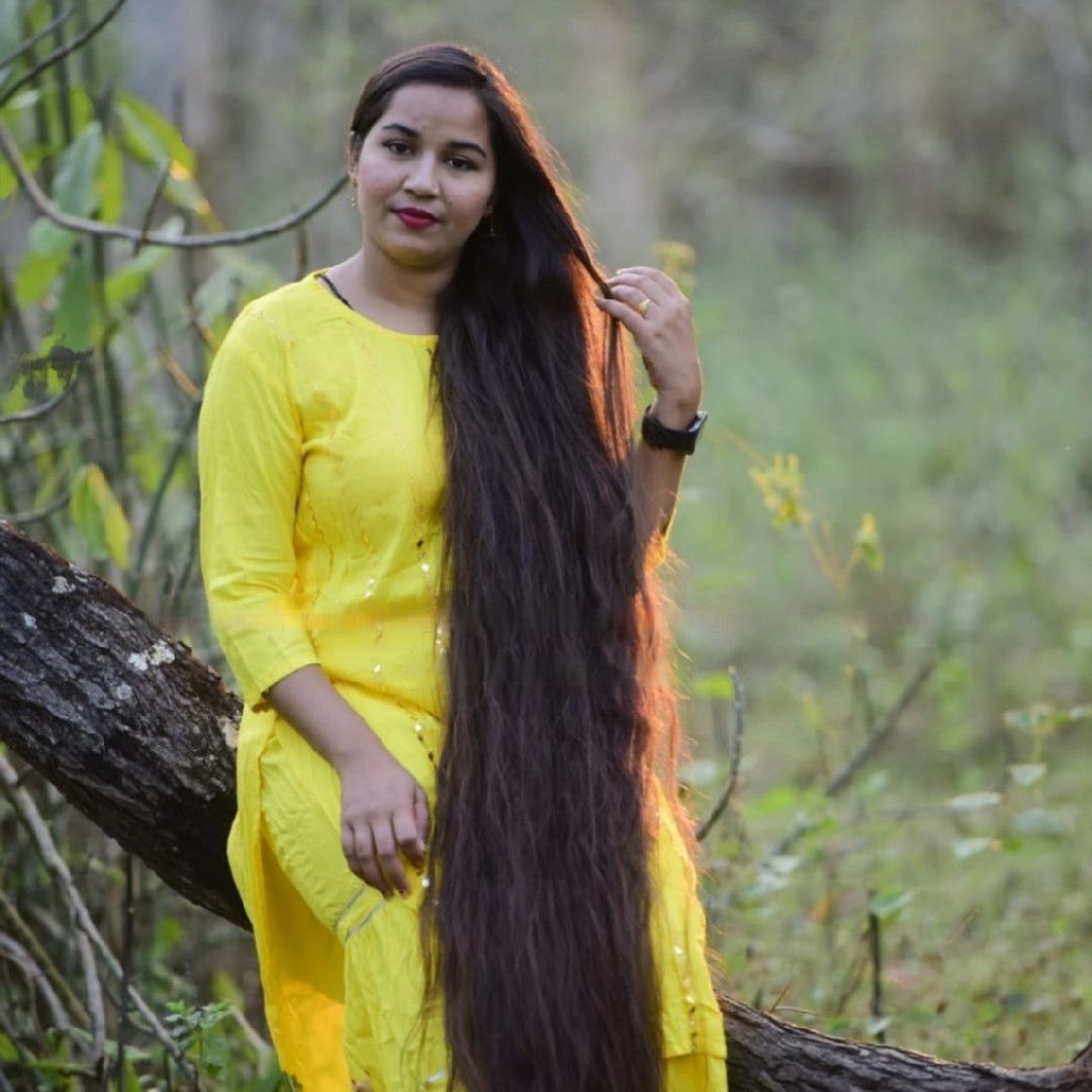 ADIVASI NEELAMBARI HERBAL HAIR OIL